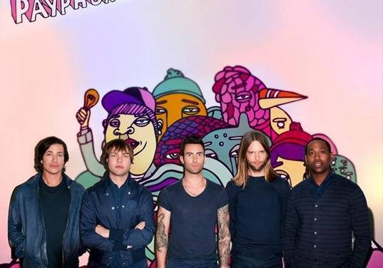MAROON 5 PRESENTA »PAYPHONE» Ft. Wiz Khalifa