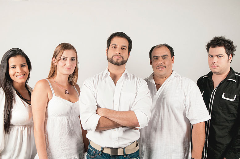 Fundación CICA crea nuevo grupo teatral con la comedia »Necesito un Chal»