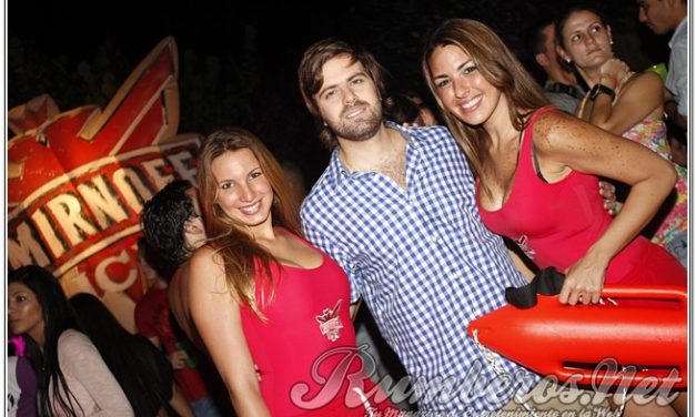 SMIRNOFF ICE CELEBRÓ UNA POOL PARTY EN EL CLUB MARINA GRANDE (+Fotos)