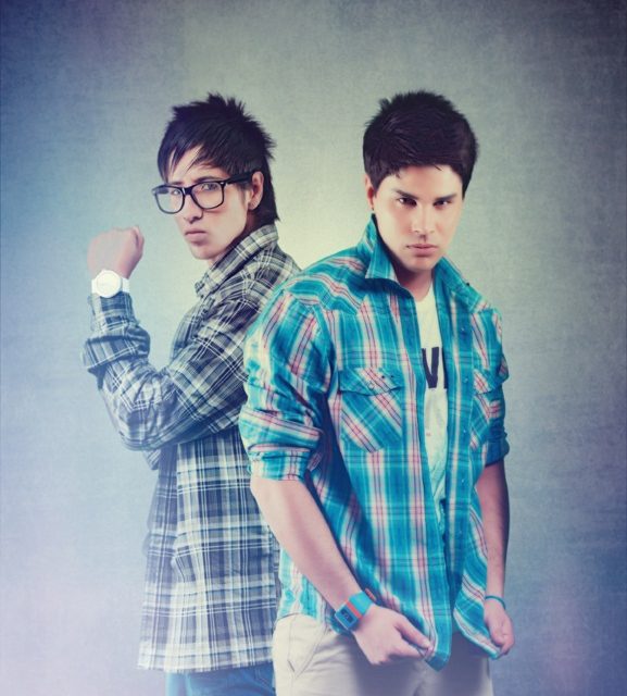 »Los Chamos» R-Vin & Mike Abren Estudio Musical a Talentos Venezolanos