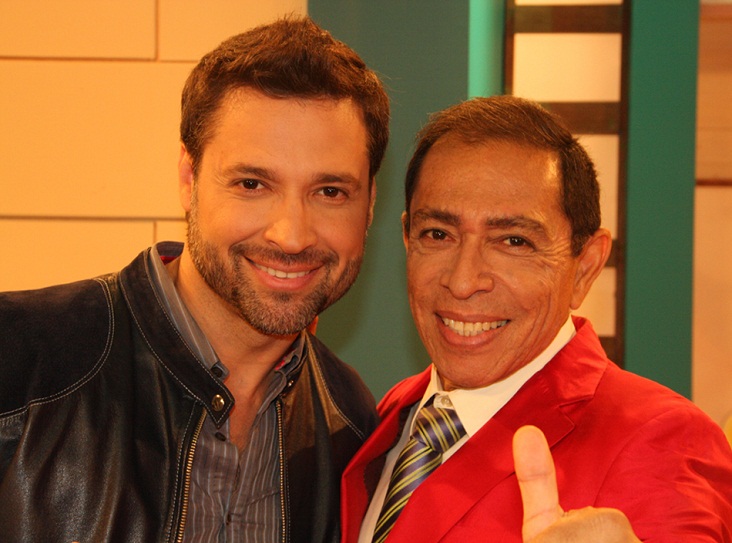 RICARDO álamo EN »A QUE TE RÍES»… Este domingo a las 9:00 p.m. por Venevisión