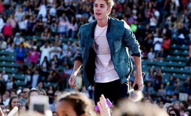 Padre de Justin Bieber participará en reality de Inglaterra