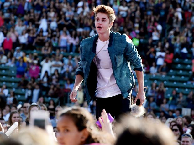 Padre de Justin Bieber participará en reality de Inglaterra