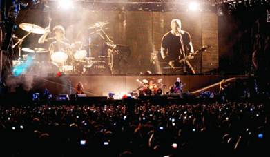 Metallica arranca gira 2012, tocando completo el álbum »negro»