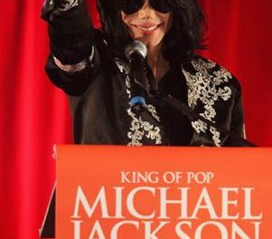 Michael Jackson fue homenajeado por sus hermanos