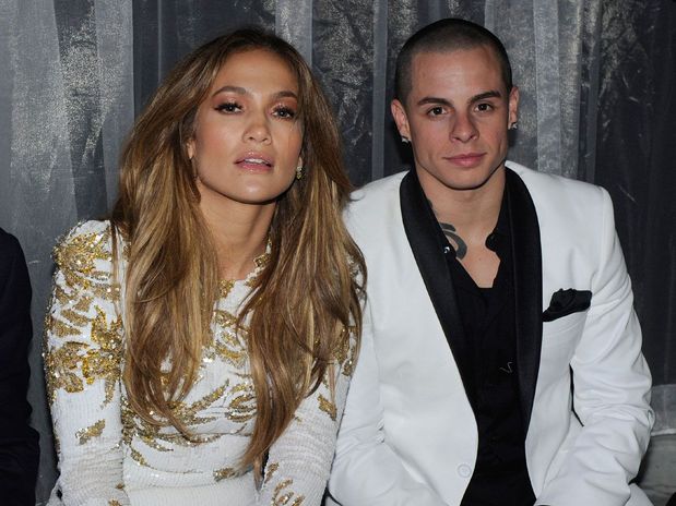 Jennifer Lopez niega que vaya a casarse con Casper Smart