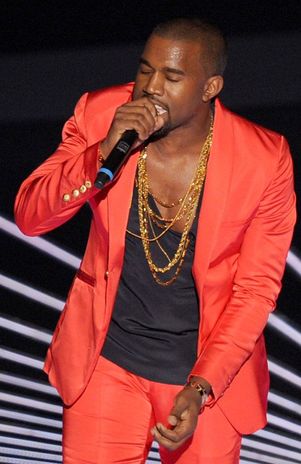Kanye West alista el lanzamiento de su nuevo videoclip