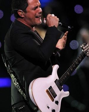 Alejandro Sanz invita a fans a adivinar el nombre de su próximo disco