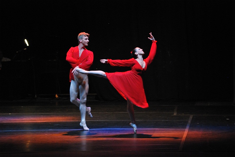Julio Bocca regresa al Teatro Teresa Carreño dirigiendo al Ballet Nacional de Sodre