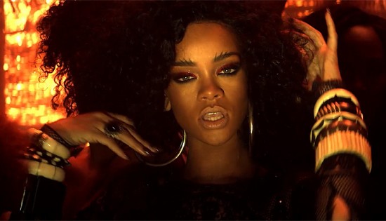 Rihanna es nombrada ‘Mujer del Año’ por la revista Vogue