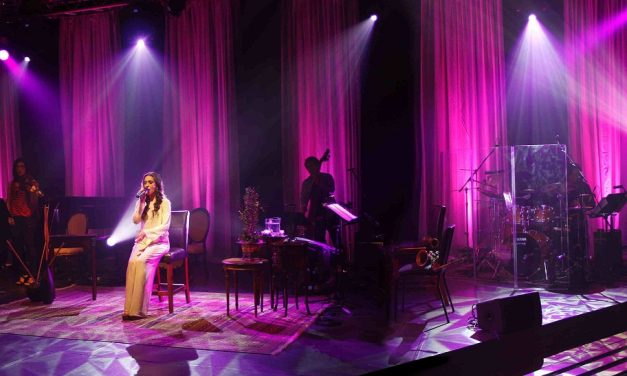 A CASA LLENA ANAIS VIVAS SEDUJO CON SU VOZ »UNPLUGGED» (+Fotos)