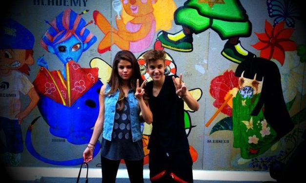 Justin Bieber y Selena Gomez acaban con los rumores de ruptura en Japón