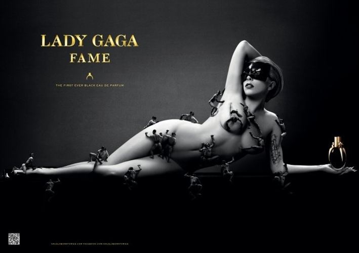 Lady Gaga se desnuda para presentar su primer perfume »Fame»