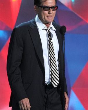 Charlie Sheen, ‘realmente interesado’ en vacante de ‘American Idol’