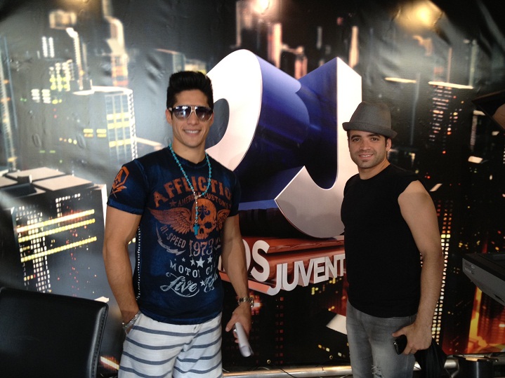 Chino y Nacho listos para Premios Juventud