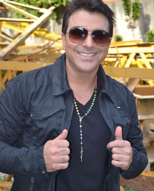 SAMIR BAZZI ESTRENA VIDEO »SE PARECE MAS A TI»