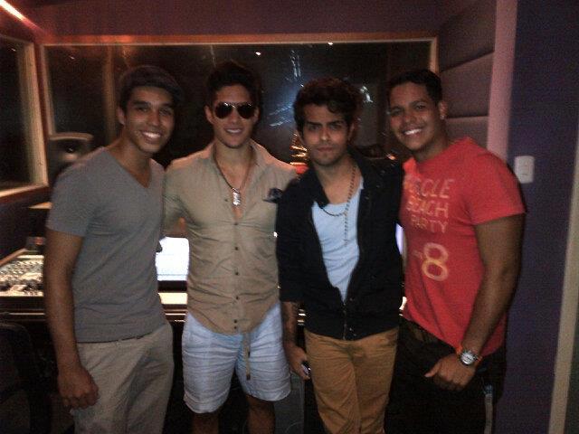 FABIAN Y GABO SE UNEN A LA FAMILIA DE MACKEDICHES RECORDS