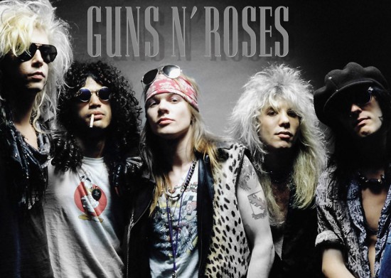 Fanático de Guns N’ Roses ofrece millonaria oferta para verlos tocar juntos