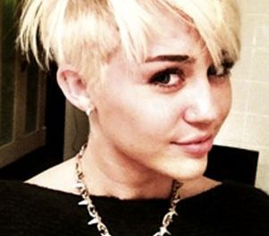 Miley Cyrus sorprende en Twitter con nuevo corte de cabello