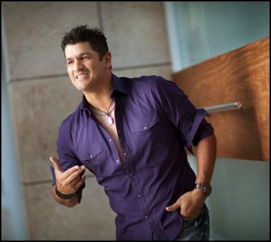 Eddy Herrera continúa con su exitoso “Tour Internacional 2012”