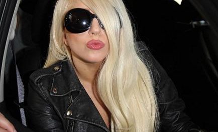 Lady Gaga graba desnuda los temas de su nuevo álbum