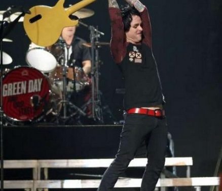 Billie Joe Armstrong, vocalista de Green Day se someterá a tratamiento por abuso de drogas