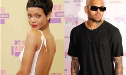 Rihanna y Chris Brown, el beso que ha descubierto su romance