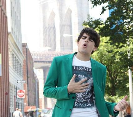 JONATHAN MOLY LLEGA A VENEZUELA LUEGO DE CUMPLIR MÚLTIPLES COMPROMISOS EN EL EXTERIOR