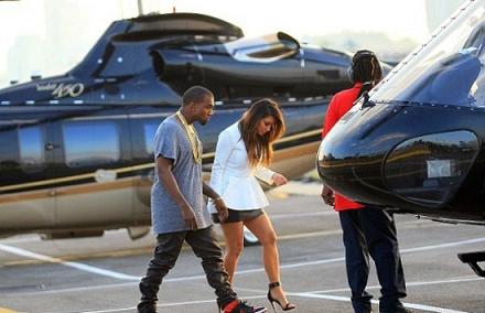 Kim Kardashian disfruta la vida de lujos que se permite con Kanye West
