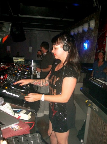 Confirman asistencia de Miss Kittin para el Creamfields Perú 2012