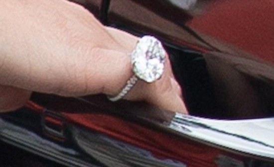 Kim Kardashian no está comprometida con Kanye West