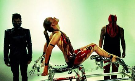 Chris Brown tortura a las mujeres en su nuevo vídeo