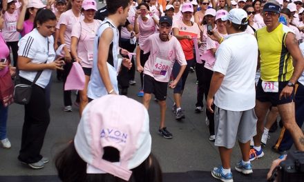 Caracas rosada corrió contra el cáncer
