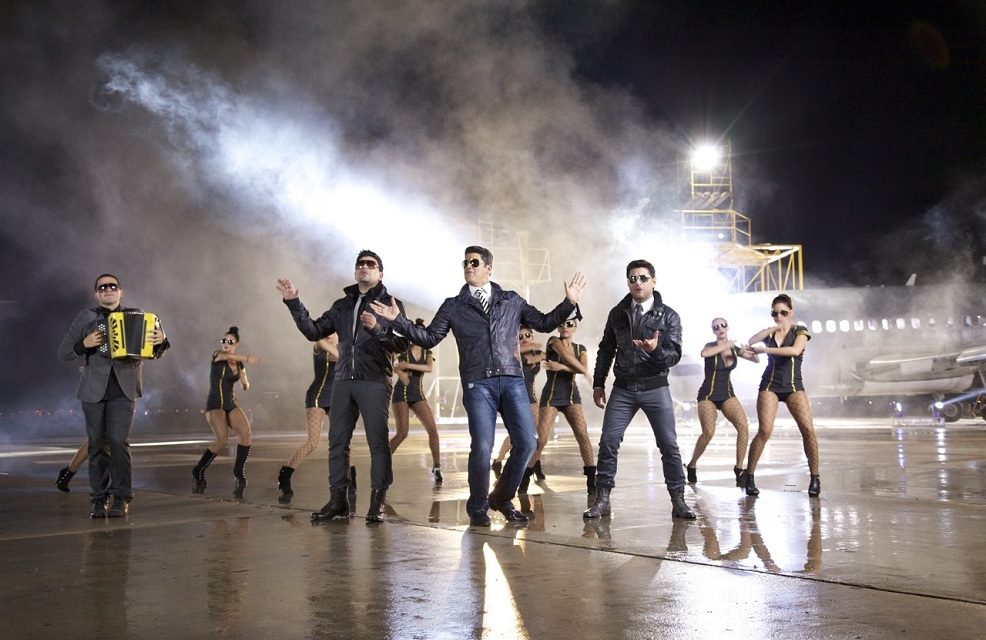 LOS AVIADORES GRABAN SU NUEVO VIDEOCLIP Y CELEBRAN UN NUEVO PRIMER LUGAR