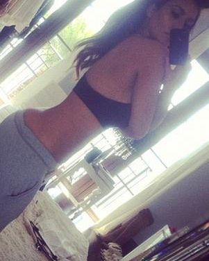 Kim Kardashian presume su buena figura en Twitter (+Foto)