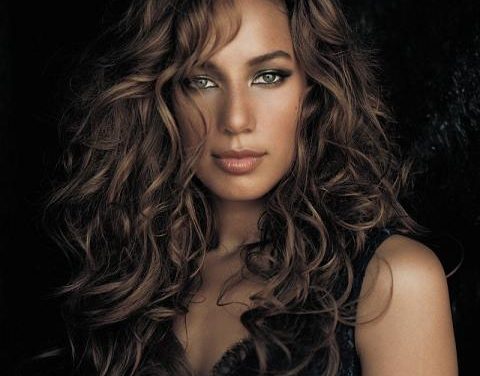 Leona Lewis afirma que ella grabó antes que Rihanna ‘We Found Love’