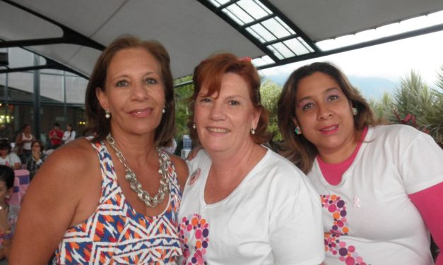 MAMOGRAFIAS, PELUCAS Y SUJETADORES PARA PACIENTES DE BAJOS RECURSOS