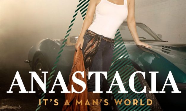 Anastacia pone el toque femenino a los grandes clásicos del pop-rock