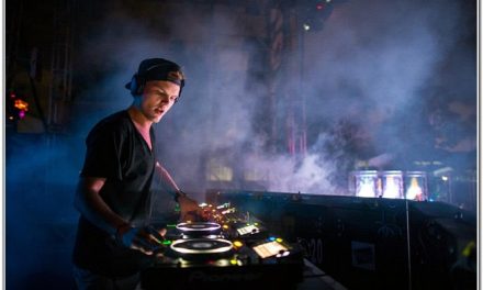 Dj Avicii ofreció electrizante show en el Club Ítalo Venezolano en Caracas (+Fotos)