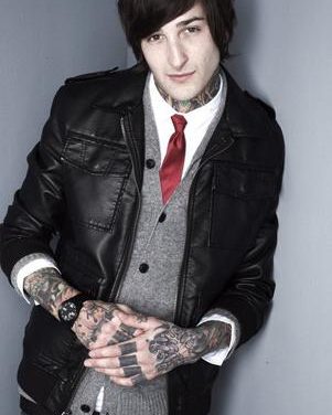 Mitchell Lucker, cantante de banda Suicide Silence fallece en accidente