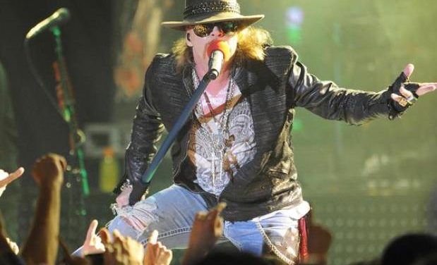 Axl Rose afirma que Slash y Duff McKagan dañaron su talento