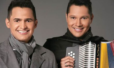 Jorge Celedón y Jimmy Zambrano son los invitados de honor en primera fila de Cristian Castro