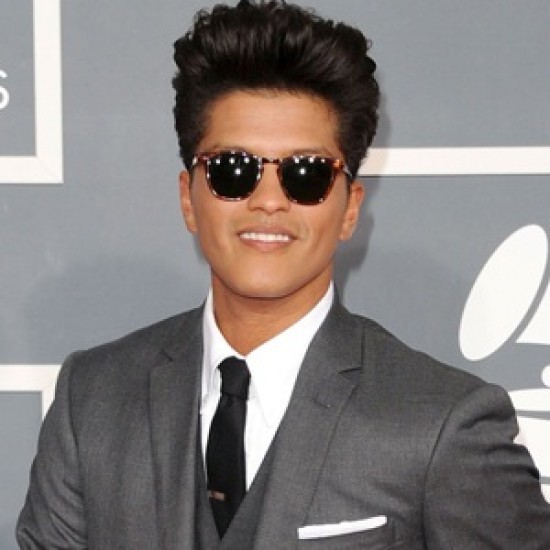 Bruno Mars desplaza a Rihanna del Billboard Hot 100 con Locked Out Of Heaven