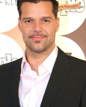 Ricky Martin repudia la violencia en Puerto Rico