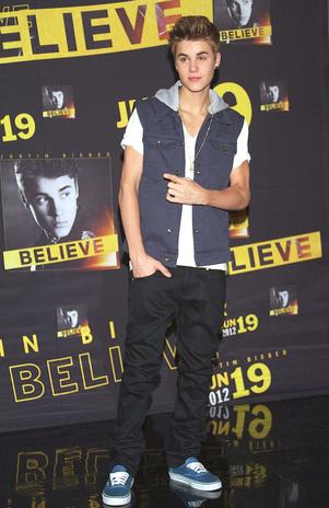 Exigen a Justin Bieber disculparse con Pacquiao