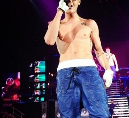 Justin Bieber muestra pectorales de infarto en Miami (+Fotos)