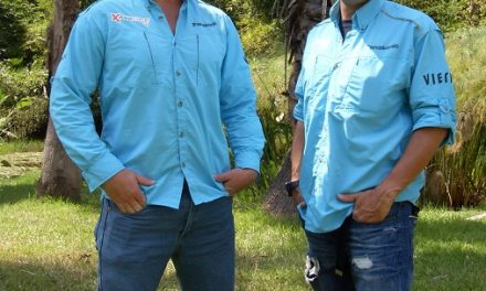 PANASONIC PATROCINA AL VENEZOLANO PÁVEL ALCÓCER EN VUELO DESDE EL MONTE KILIMANJARO