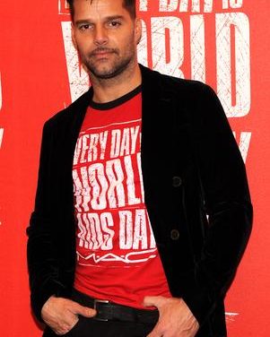 Ricky Martin muy molesto por censura de YouTube
