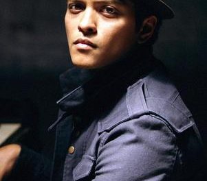 Bruno Mars presume su picardía en ‘Unorthodox Jukebox’