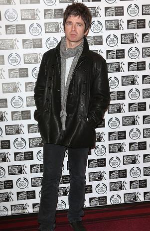 Noel Gallagher estrena tema inédito ‘She Must Be One Of Us’